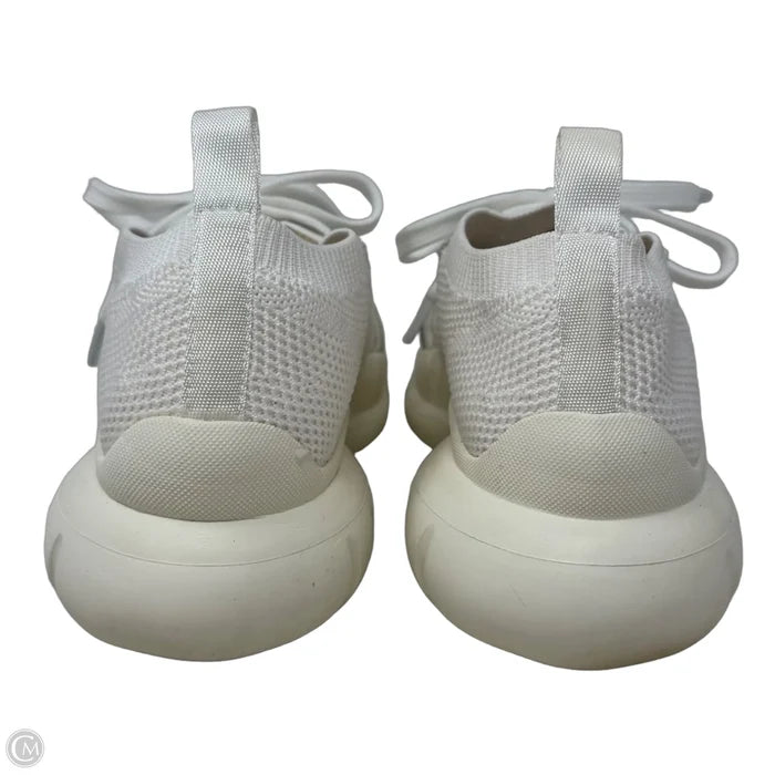 5050 Mesh Sneakers Designer By Stuart Weitzman In White, Size: 8