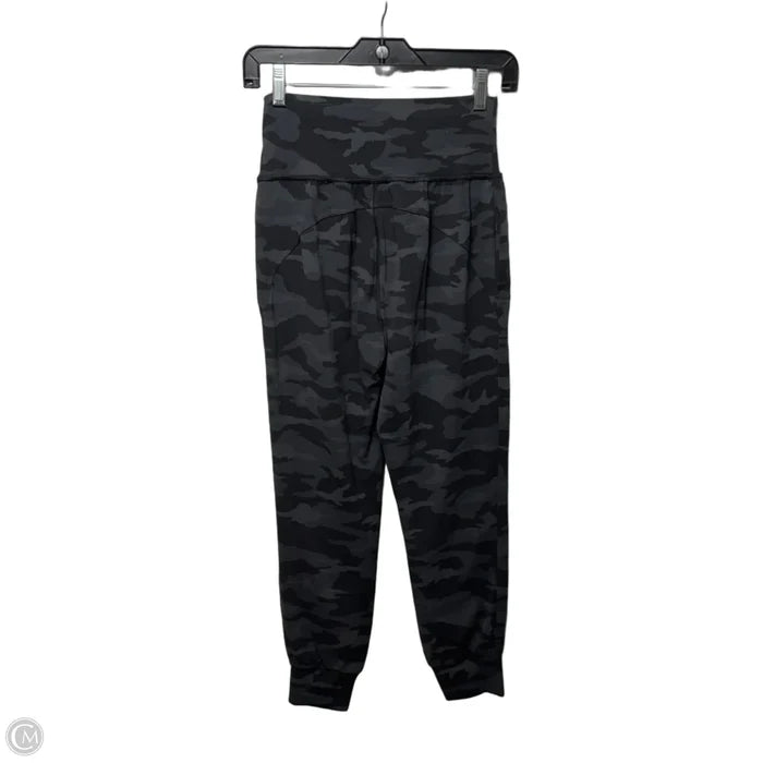 Athletic Pants By Athleta In Camouflage Print, Size: Xs