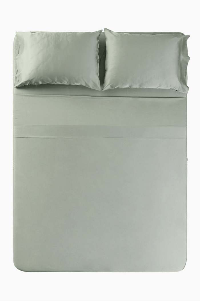 Overhead view of Eucalyptus bamboo sateen bedding set
