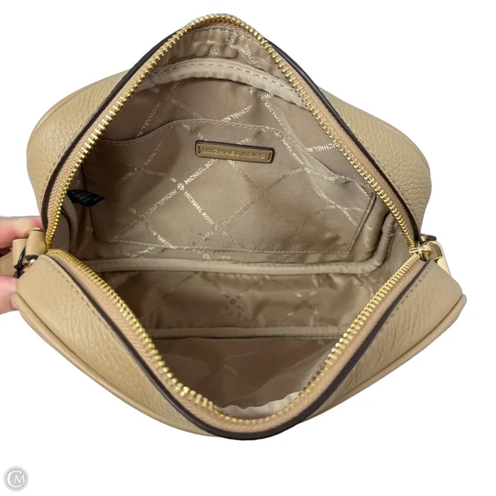 Crossbody Leather By Michael By Michael Kors, Size: Medium