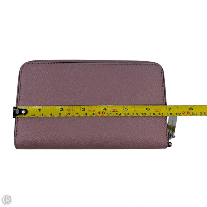 Jet Set Phone Wallet Designer By Michael Kors, Size: Medium